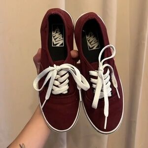 VANS burgundy red classic Mens size 5.5 Women's size 7 like new